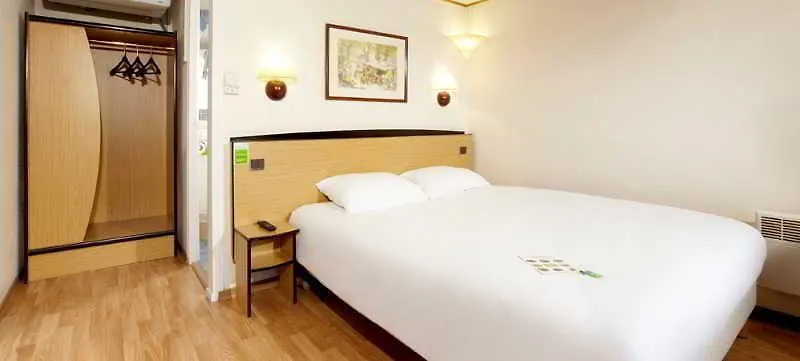 Hotel Campanile Marseille Vitrolles Aéroport  Vitrolles (Bouches-du-Rhone)